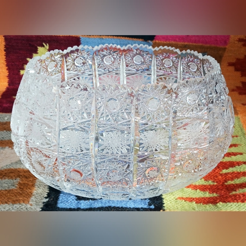 Queen Lace Bohemian Czech 24% Lead Crystal Sawtooth Edge Oval Bowl 10"x 6" Mint